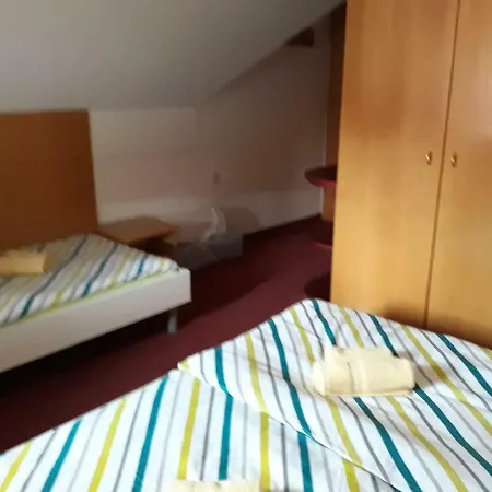 Apartma C-06, C-11