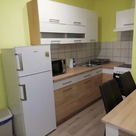 Apartma C-06, C-11