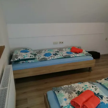 Apartma C-06, C-11 *